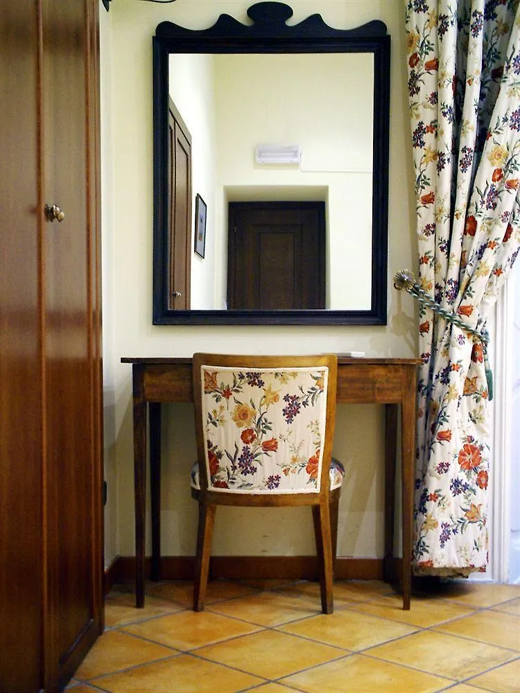 Locanda Dell'Arte Naples Guest house